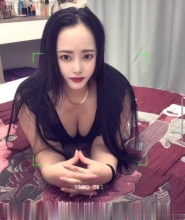给她舔出水的骚妇