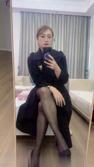 风骚眼镜姐