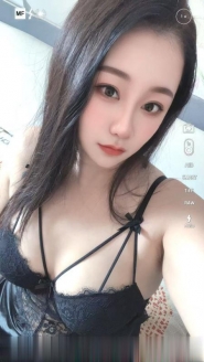 津南大胸肥臀美少妇