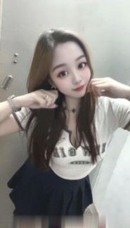 服务系舌吻骚妇