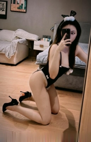 上城区蜜桃胸小姐姐