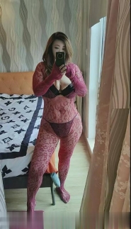 丰满风骚大胸熟女