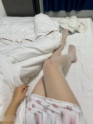 大胸服务型小姐姐