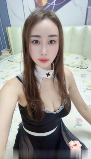 白皙少妇朵朵
