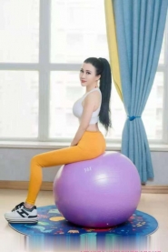 大奶风骚御姐