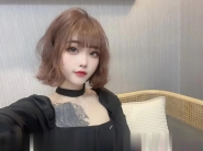 雨花萝莉小美女