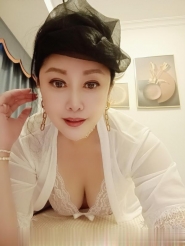 会潮喷的东北小姐姐