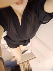 政务苗条中项安琪