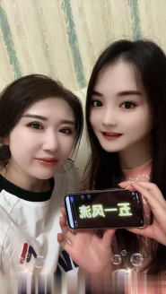 西湖双飞美娇娘