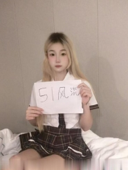 07年超高颜值嫩妹妹