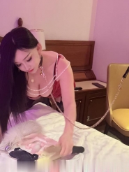 可以玩sm的小姐姐