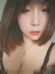 东站柳叶儿