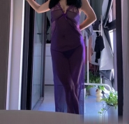三百一次性价比少妇