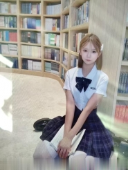 三点粉良家小妹妹