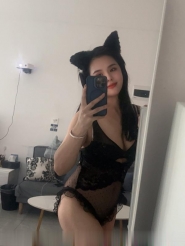 服务型大胸少妇