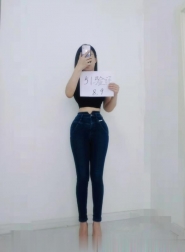 闷骚丰臀米苏老师