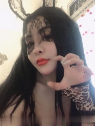 风骚性感卡卡
