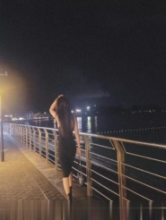 思明颜值身材系九月