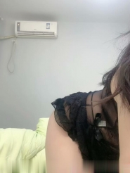 美甲师兼职少妇
