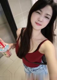 长腿性感嫩妹