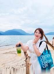 丰满西湖少妇沐晴