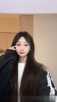 春节不放假零零嫩妹