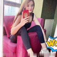 奶妹红叶