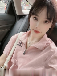 翘臀细腰甜美妹子