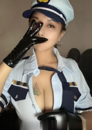 罗湖制服少妇