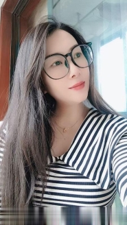 服务配合骚少妇