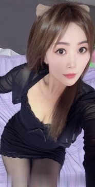 思明肤白貌美长腿老师