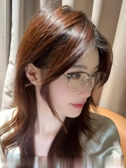 性感知性包臀美女
