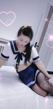 邻家白皙少妇