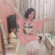 体育场小白白