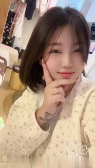 短发波霸兼职妹妹