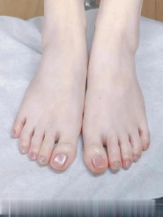 春节不放假服务系甜甜