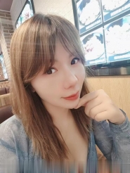 长舌少妇